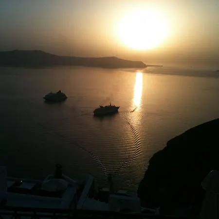 מלון דירות Santorini Reflexions Sea 3*